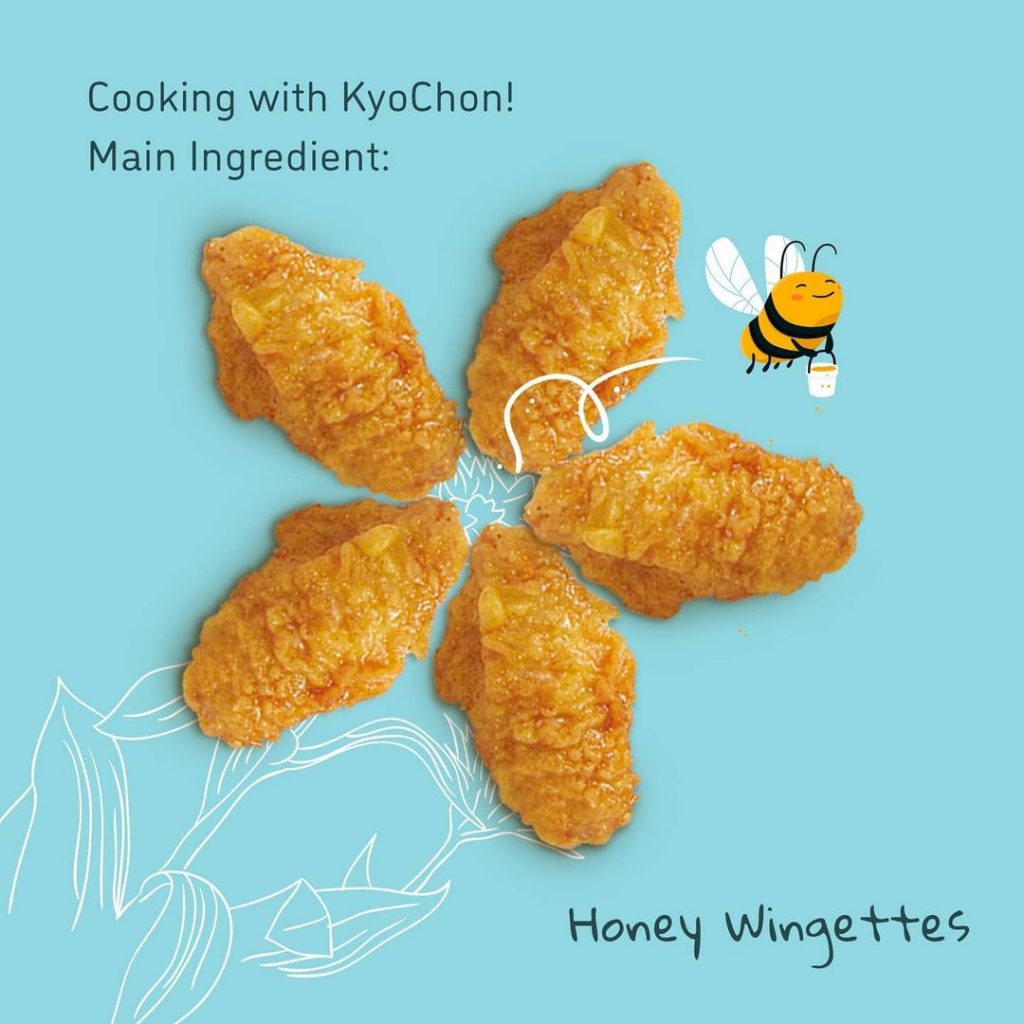 cooking with KyoChon - honey wingettes
